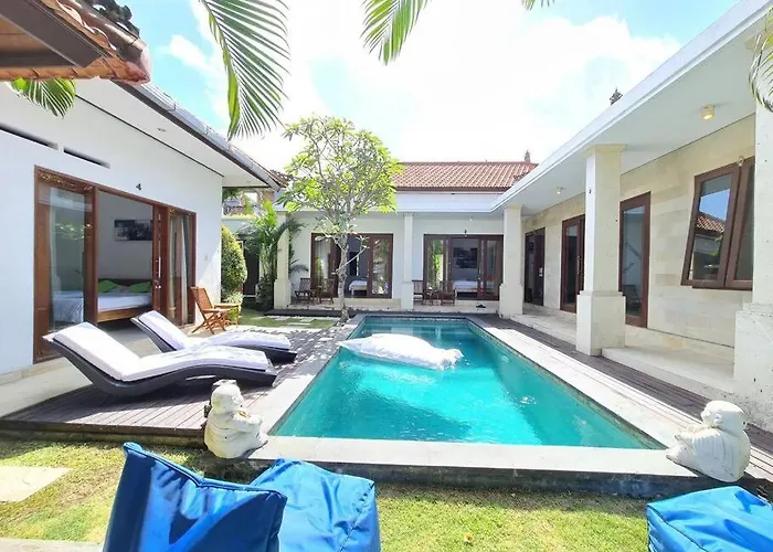 Madalena 4br Family W Pool Walk To & Cafe Villa
