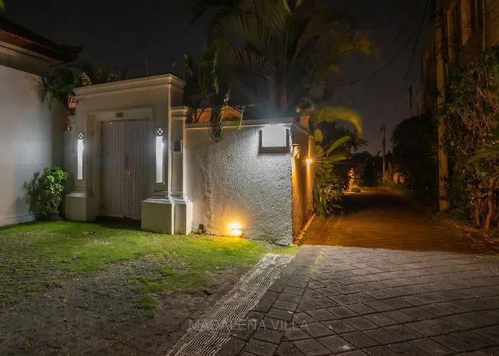 Madalena 4br Family W Pool Walk To & Cafe * Canggu