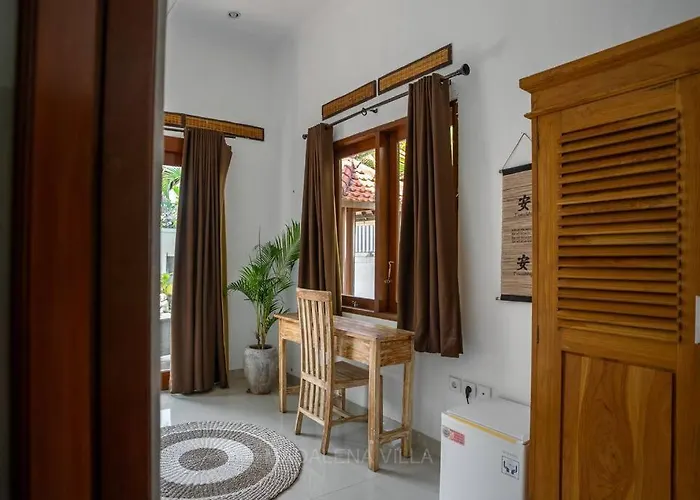 Madalena 4br Family W Pool Walk To & Cafe * Canggu