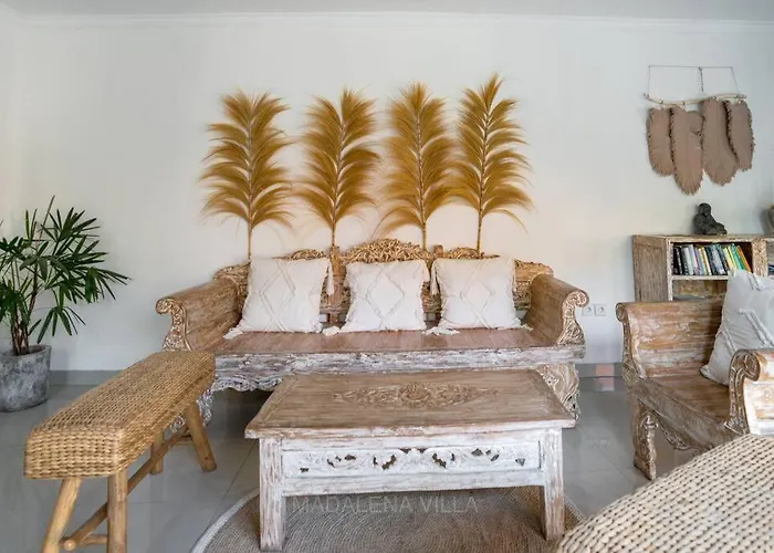 Madalena 4br Family W Pool Walk To & Cafe Villa *