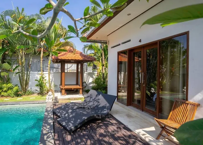 Madalena 4br Family W Pool Walk To & Cafe Canggu