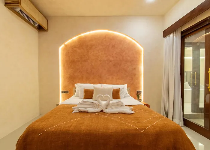 Madalena 4br Family W Pool Walk To & Cafe فيلة تْشانغو